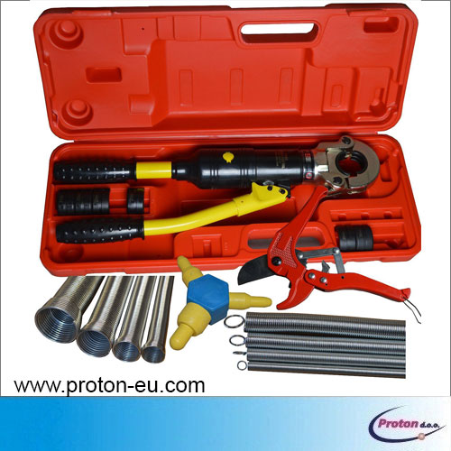 Hidravlične prijemalne kle�če za kompozitne cevi s pripomočki 1 - Proton d.o.o.